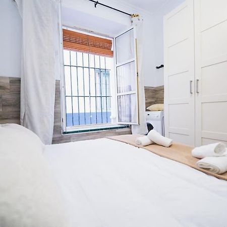 Apartamento En El Barrio De San Lorenzo, Junto A La Basilica Del Gran Poder Sevilla Dış mekan fotoğraf